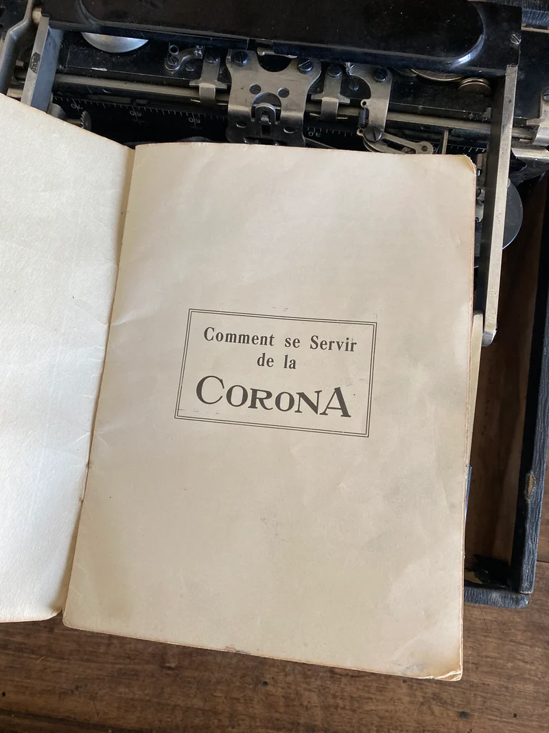 Machine à écrire Corona #3