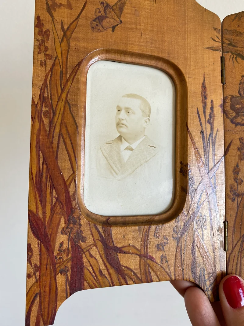 Diptyque en bois peint années 1920
