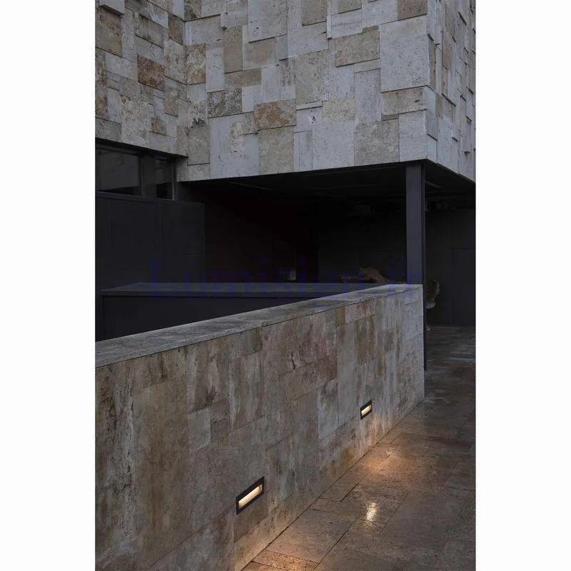 Applique extérieure encastrable LED 8W NAT anthracite