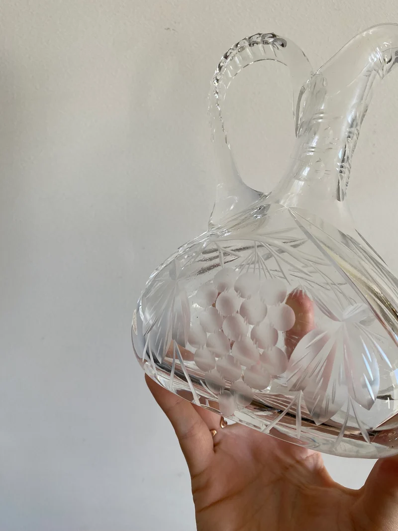 Carafe en cristal ciselé