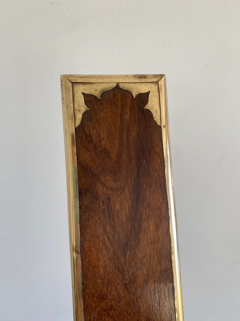 Boite en bois et ornement laiton