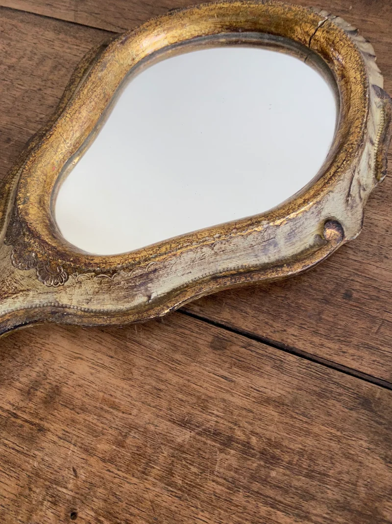 Miroir à main florentin en bois décoré