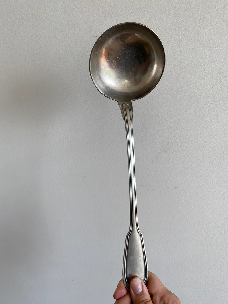 Louche en métal argenté