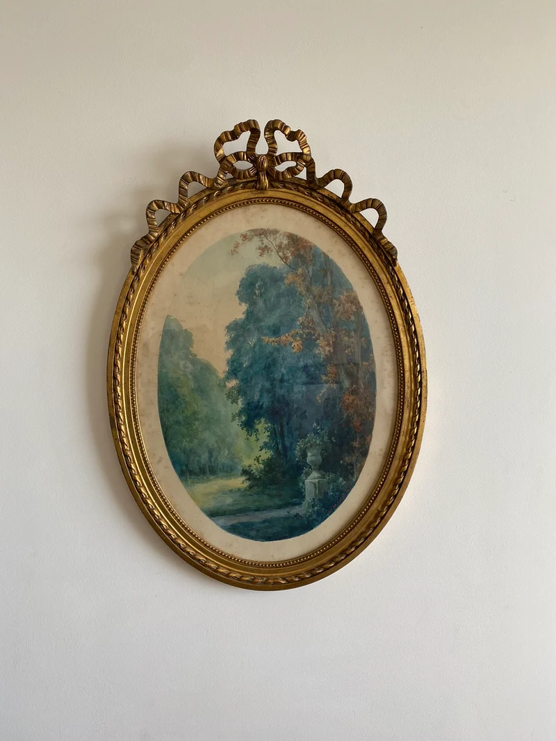 Aquarelle tons bleus dans grand cadre doré style Louis XVI