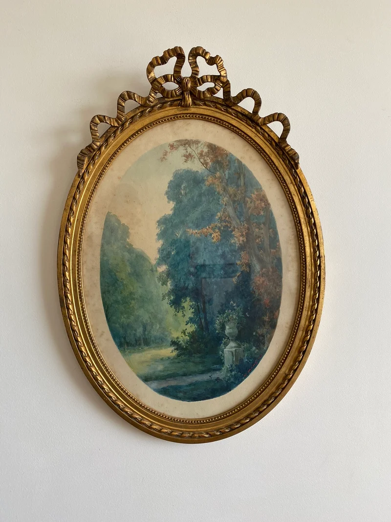 Aquarelle tons bleus dans grand cadre doré style Louis XVI