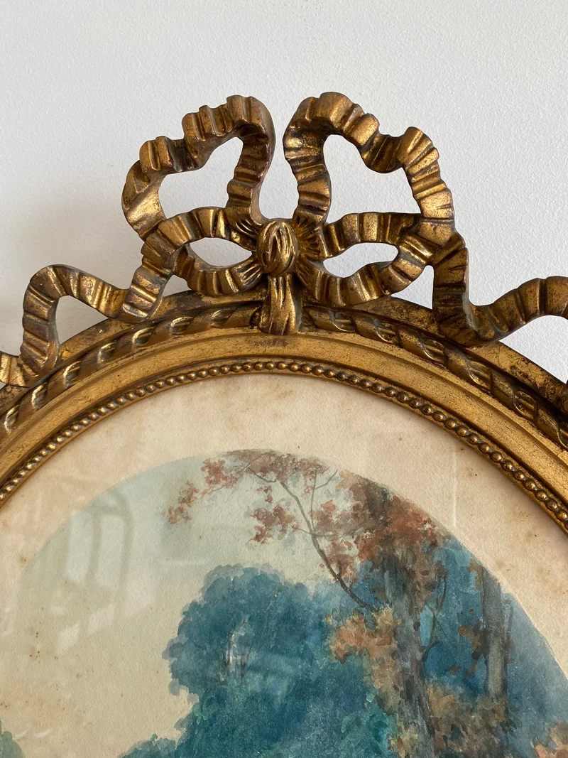 Aquarelle tons bleus dans grand cadre doré style Louis XVI