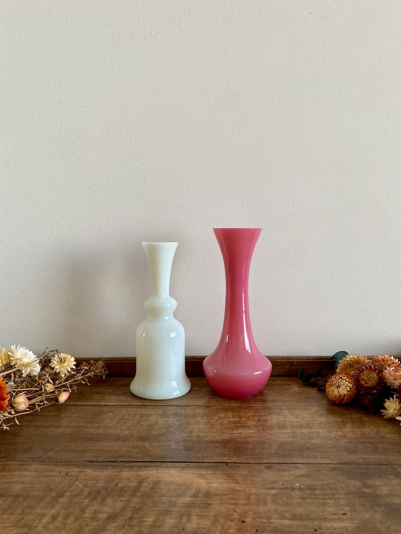 Vase en opaline soliflor rose