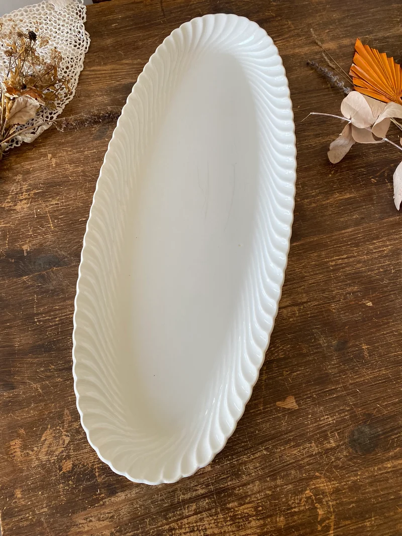 Plat de service en faience Luneveille