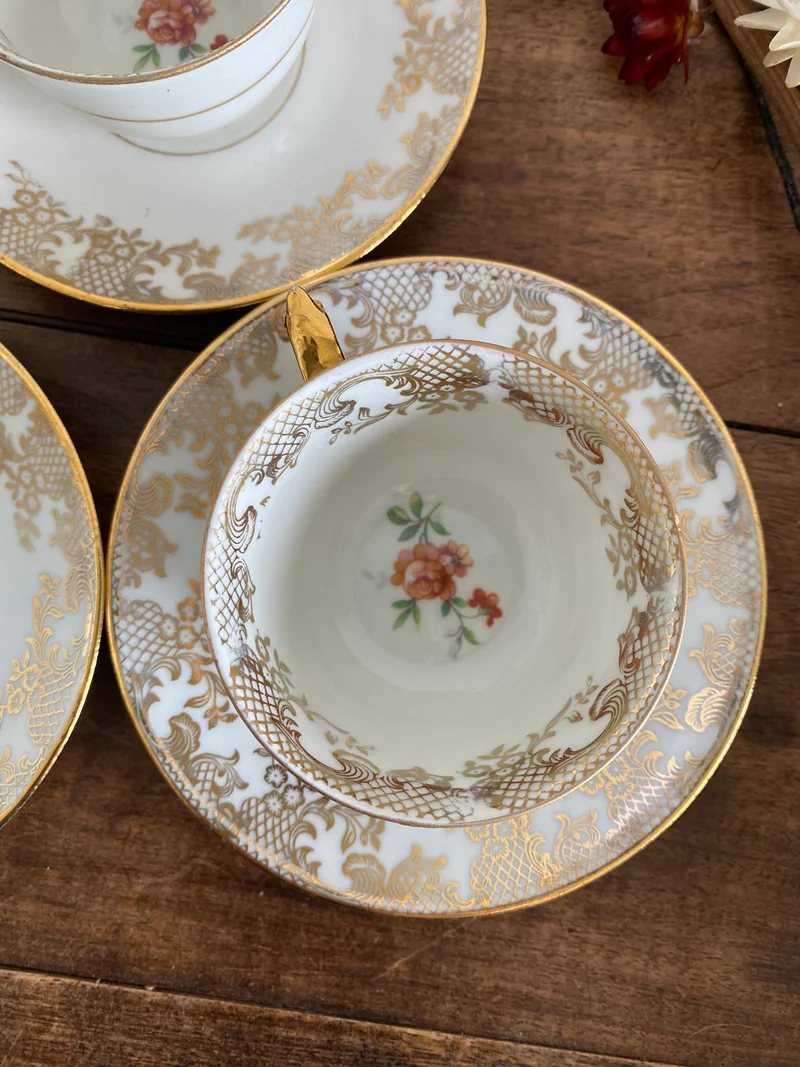 Service à café mini tasses porcelaine de Luxe