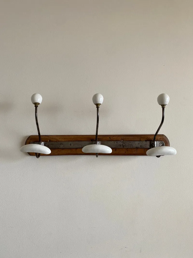 Porte-manteau trois crochets porcelaine