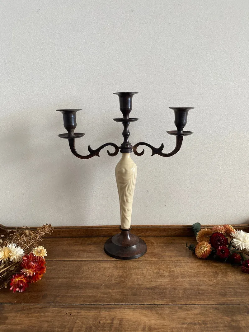 Chandelier manche porcelaine
