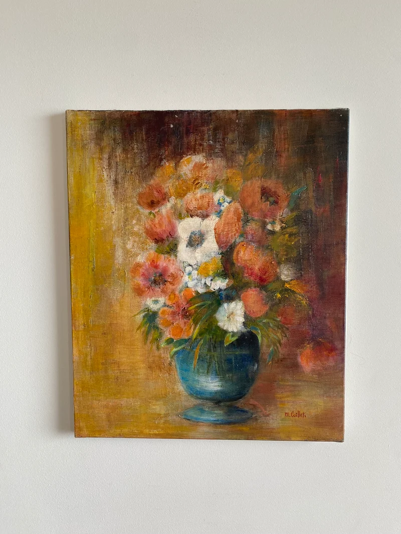 Tableau bouquet de fleurs fond orangé signé M.Caillet