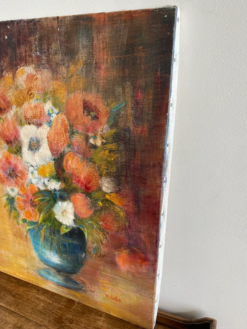 Tableau bouquet de fleurs fond orangé signé M.Caillet