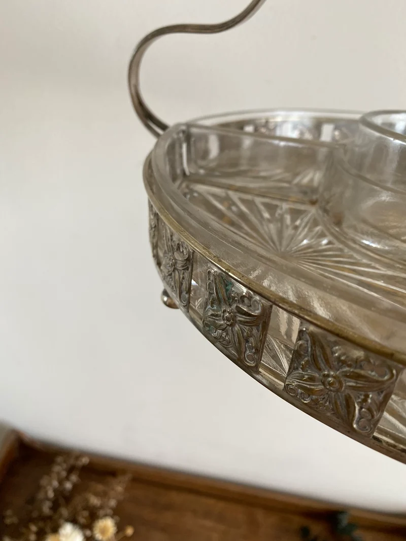 Plateau de service en métal argenté avec compartiments en verre années 30