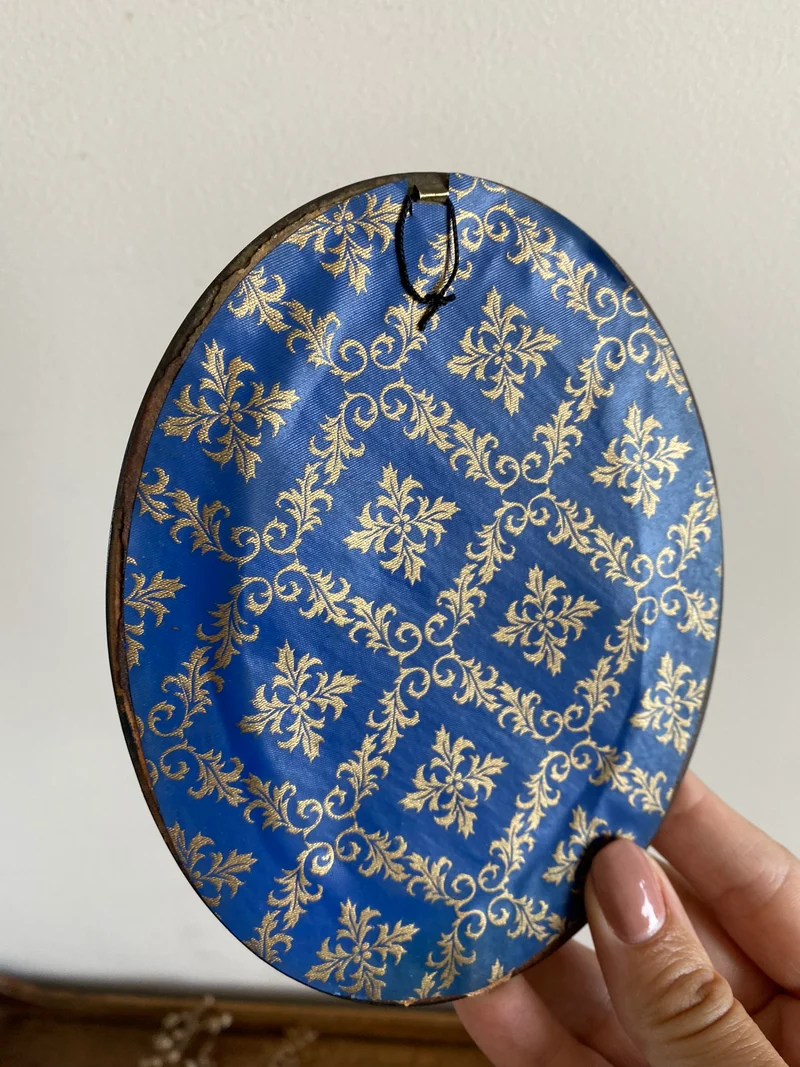 Broderie début XXème en bois avec cadre en bois
