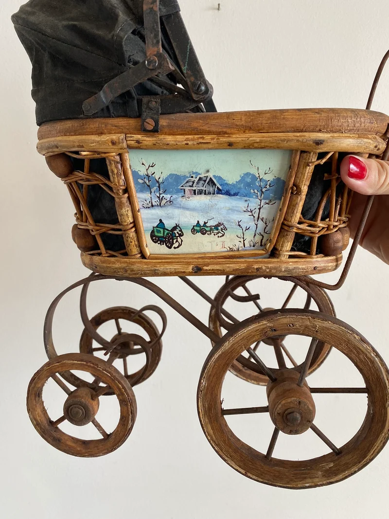 Landau poupée jouet vintage en bois