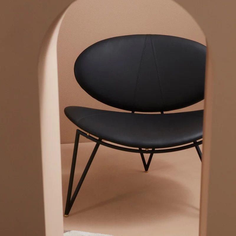 AYTM Semper Lounge Chair