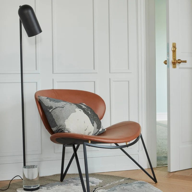 AYTM Semper Lounge Chair