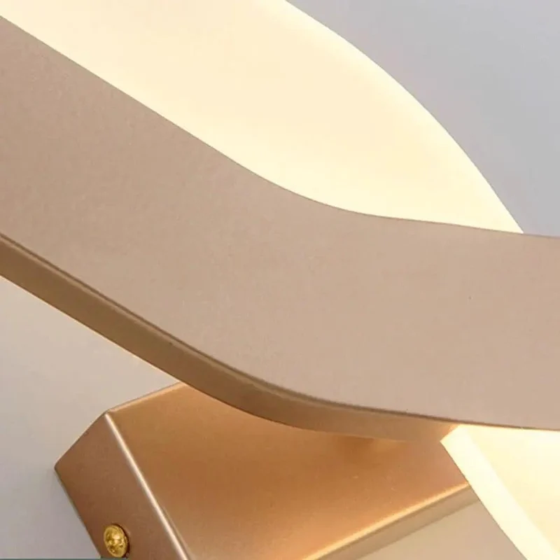 Modern Minimalist Nordic LED Wall Sconce With Wavy Twisted Acrylic Shade For Super Cozy Bedroom Living Room Soft Gentle Ambient Lighting And Lowkey Pretty Vibe