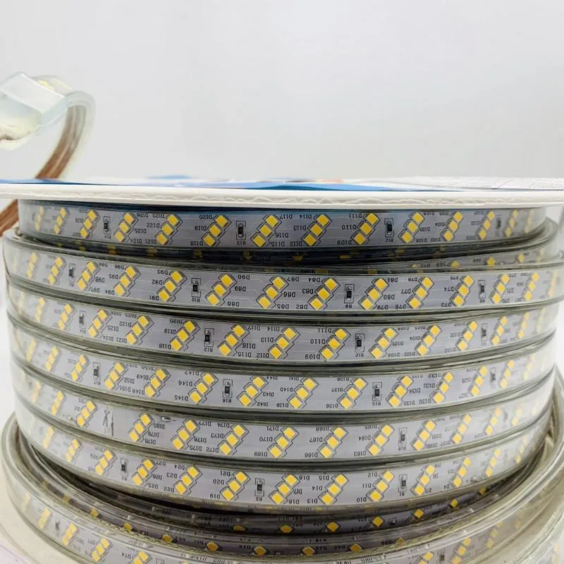 Ruban LED 50M 220V Recoupable IP65 2835 180LED/m Triple Rangée