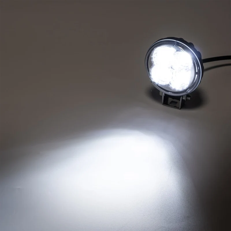 Petite lampe de travail ronde à LED / 700 lumens