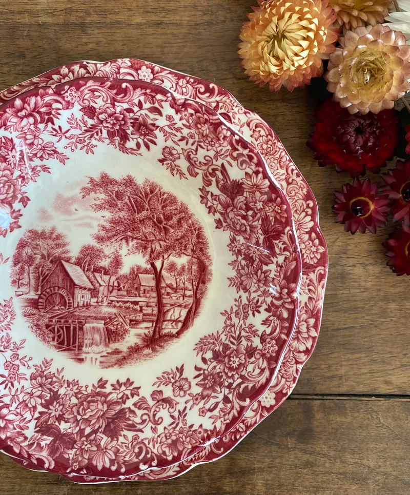 Coupelle et petite assiette assortie