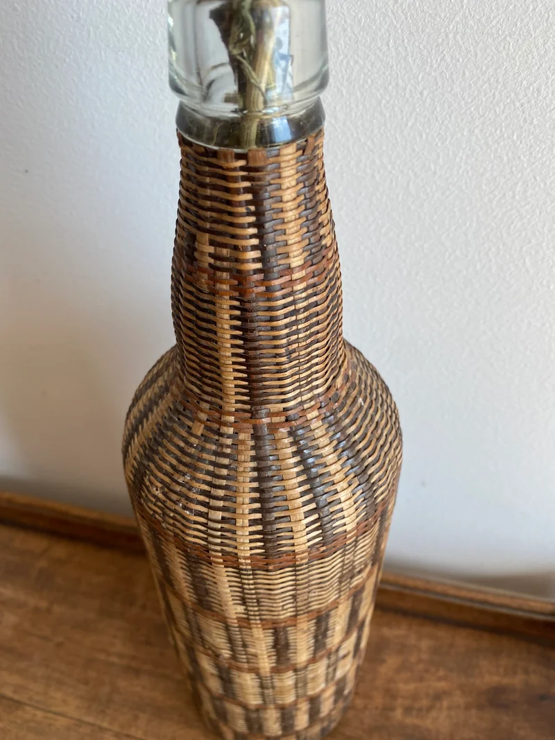 Bouteilles cannelées