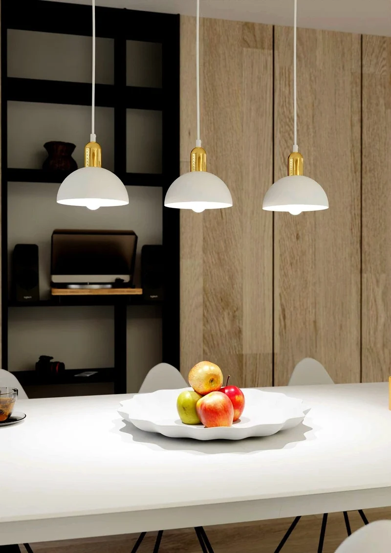 Suspension longue Table a Manger