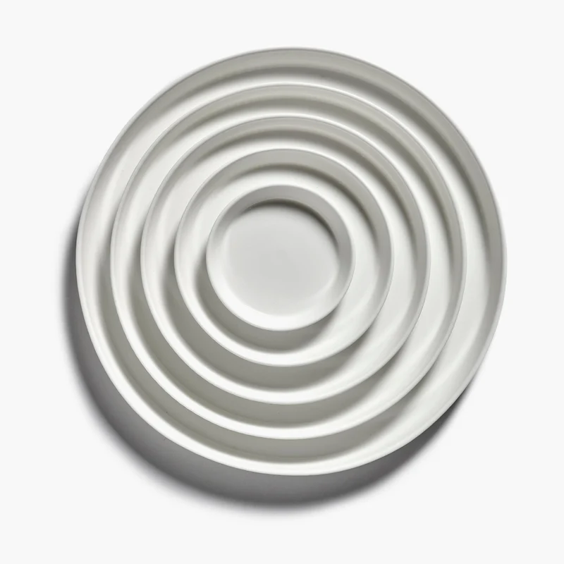 Serax Nido Starter Plate Raised Edge