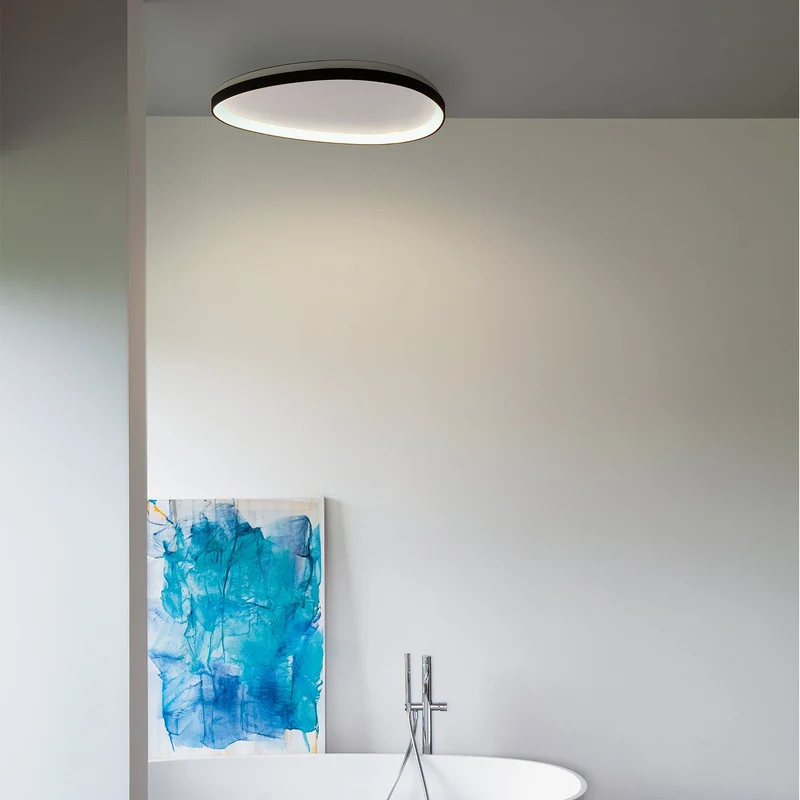 Plafonnier pour salle de bain oval