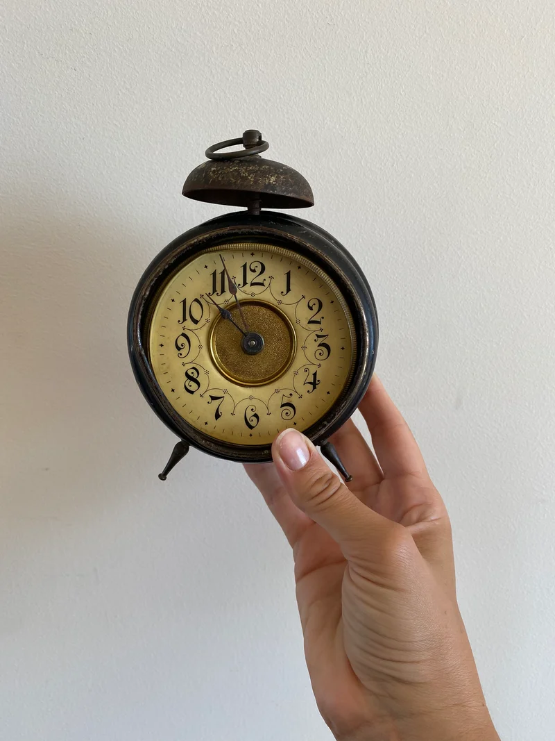 Réveil matin en métal fin XIX