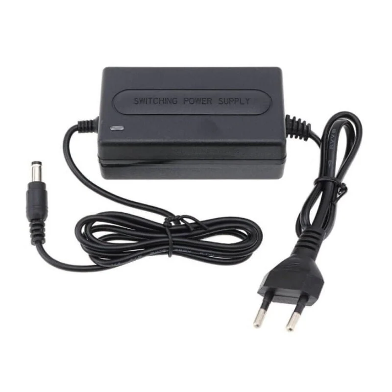 Adaptateur Secteur 220V - 12V 24W DC 2A