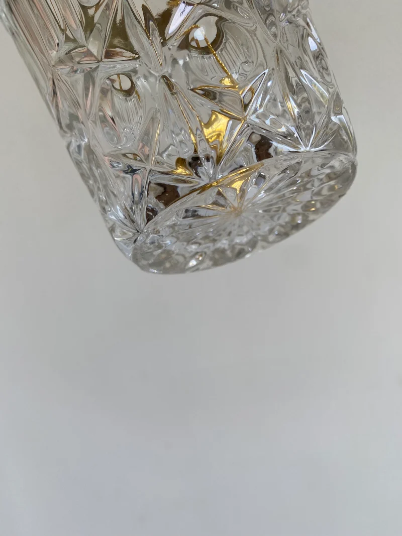 Seau à glaçons en verre et métal doré