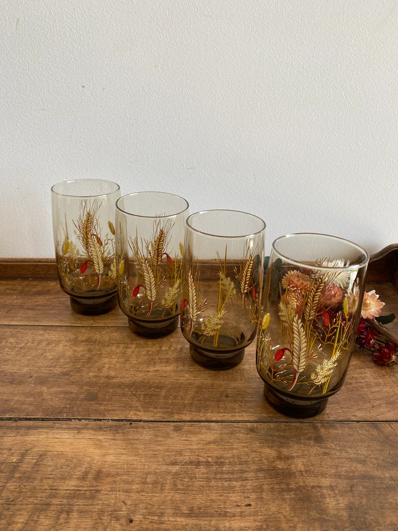 Verres à eau en verre fumé décor champêtre