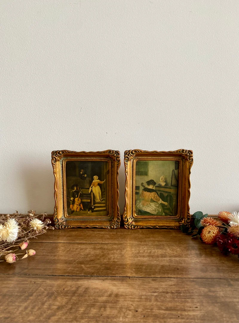 Tableaux illustrations d’époque dorés style rococo