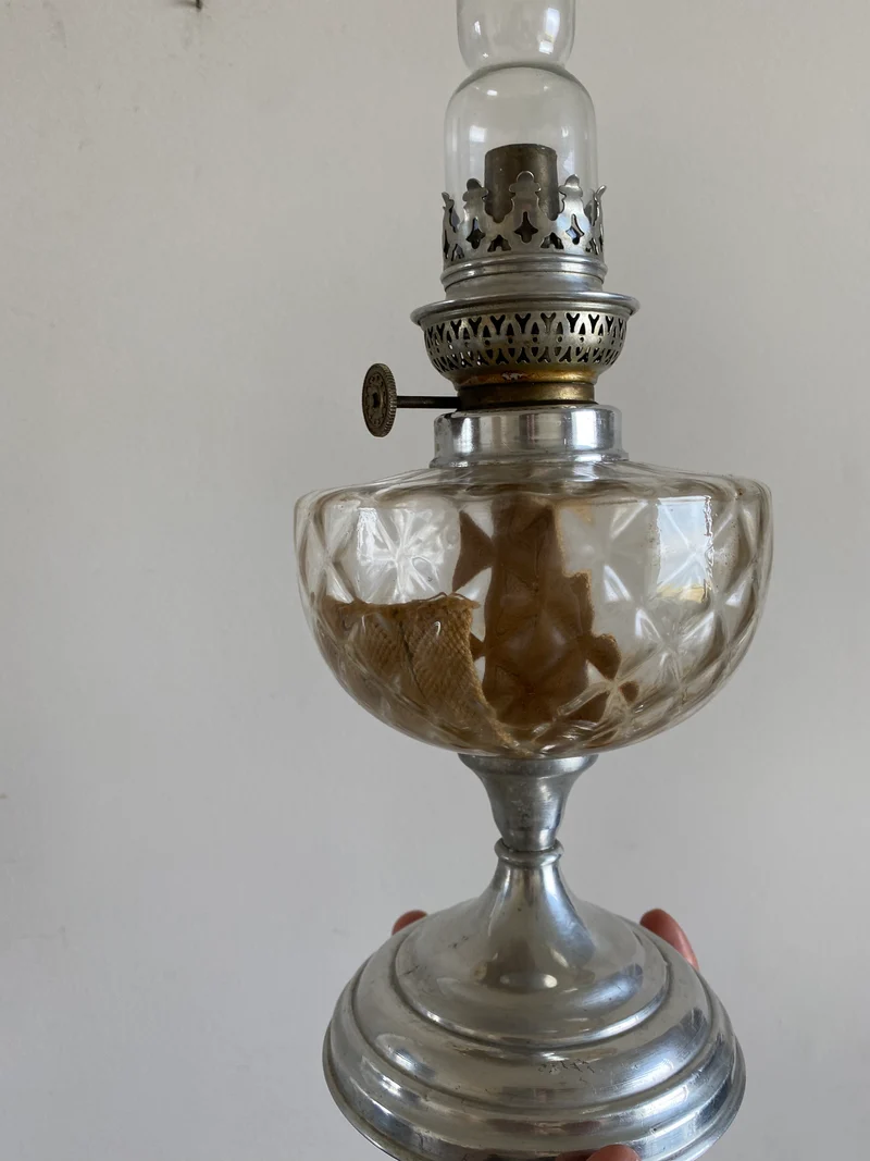 Lampe à pétrole vintage