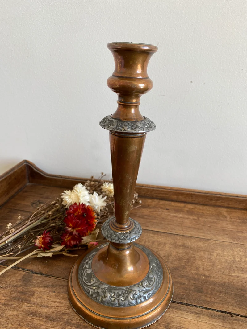 Bougeoirs en cuivre