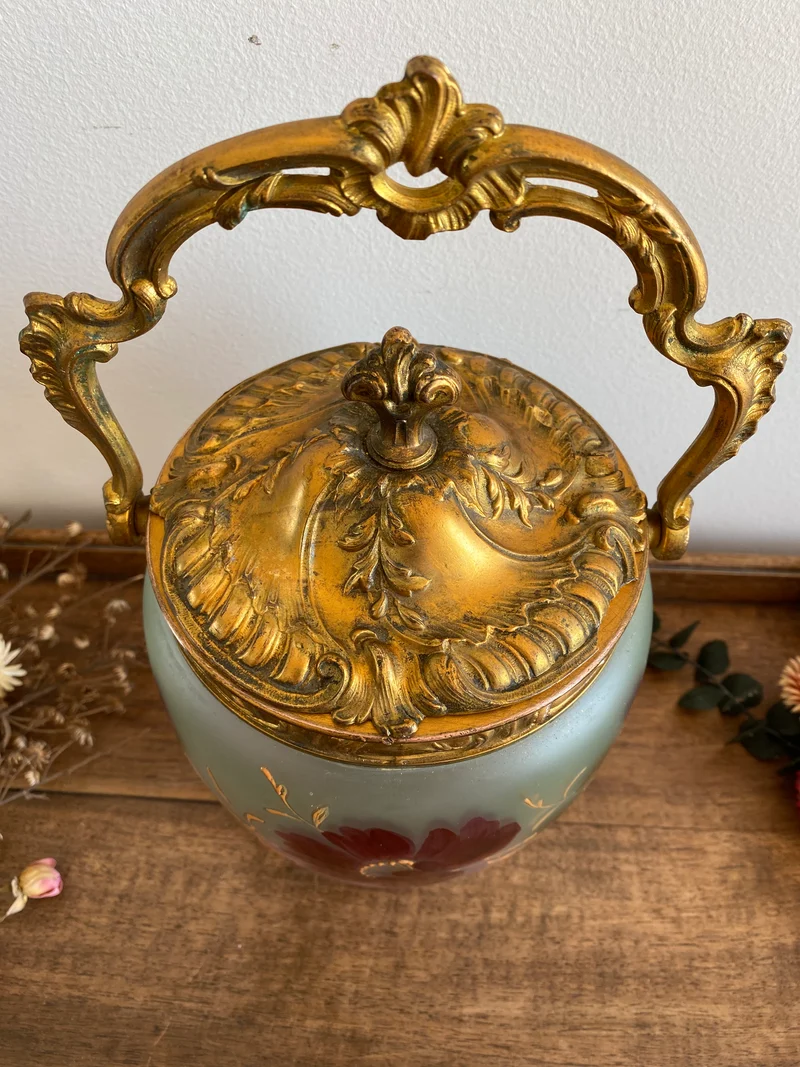 Pot à biscuit couvercle en régule Art Deco