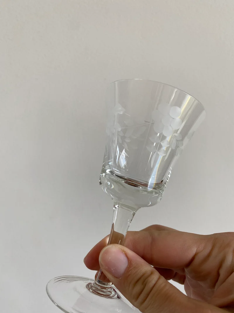 Verres à eau et a liqueur gravés