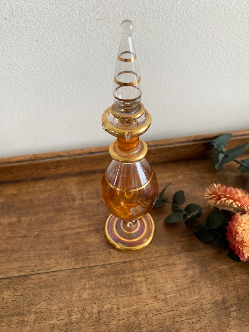 Fioles à parfum égyptiennes vintage en verre tons orangés