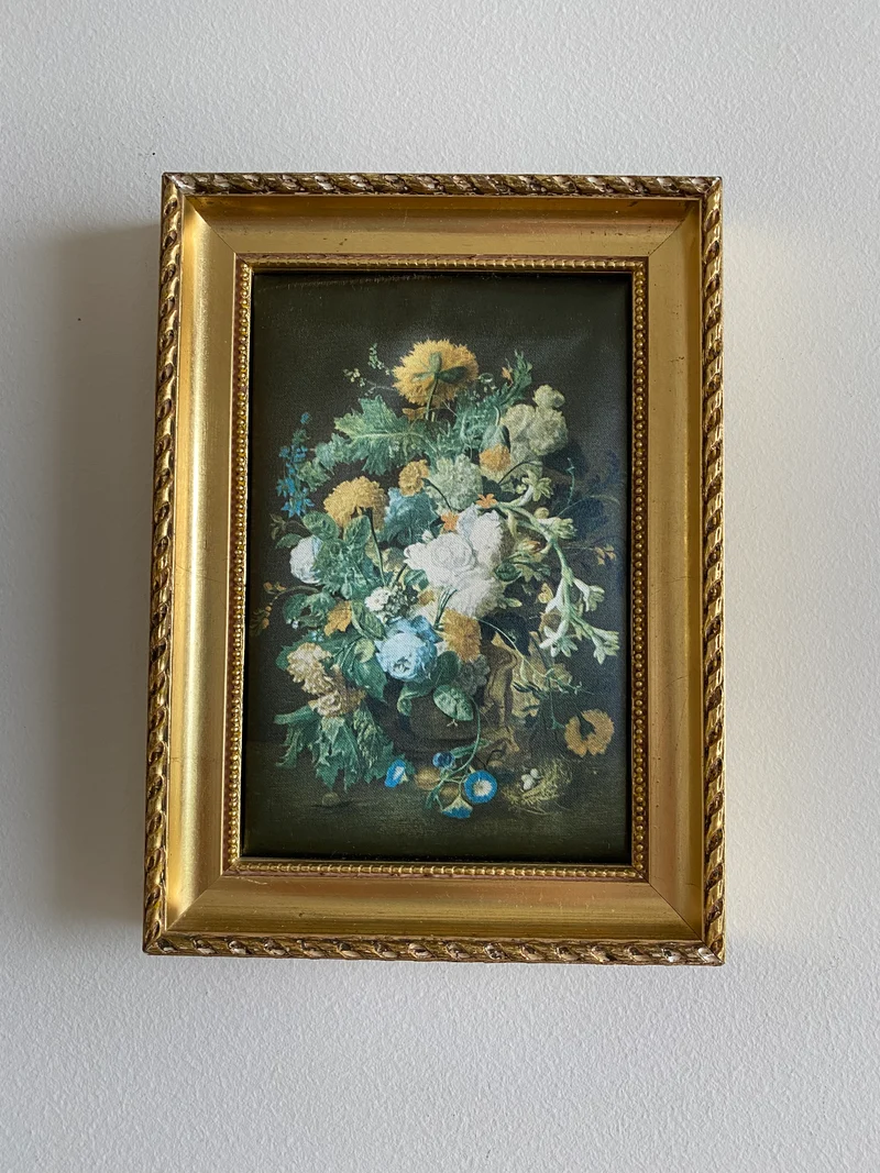 Impression sur soie dans son cadre rectangulaire doré en bois