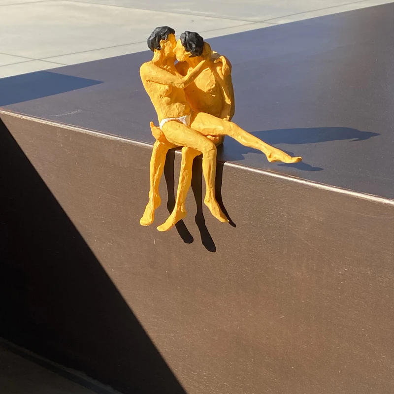 Seletti Love Is a Verb Alberto