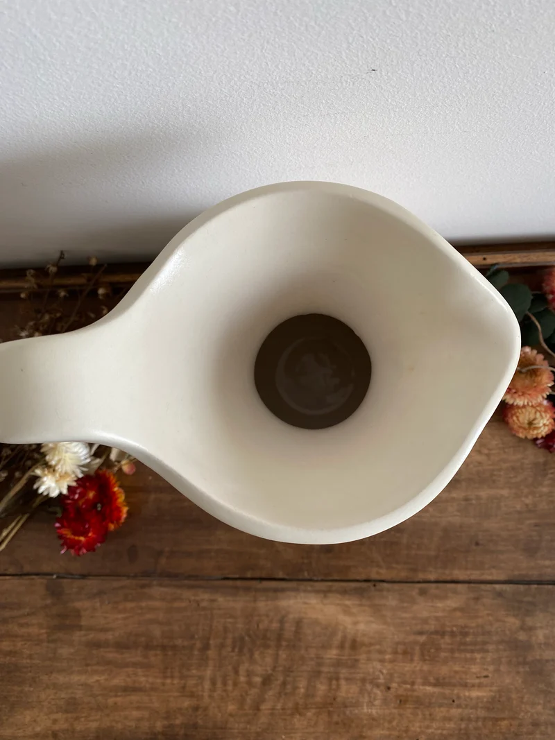 Pichet Paul Millet en porcelaine de Sèvres