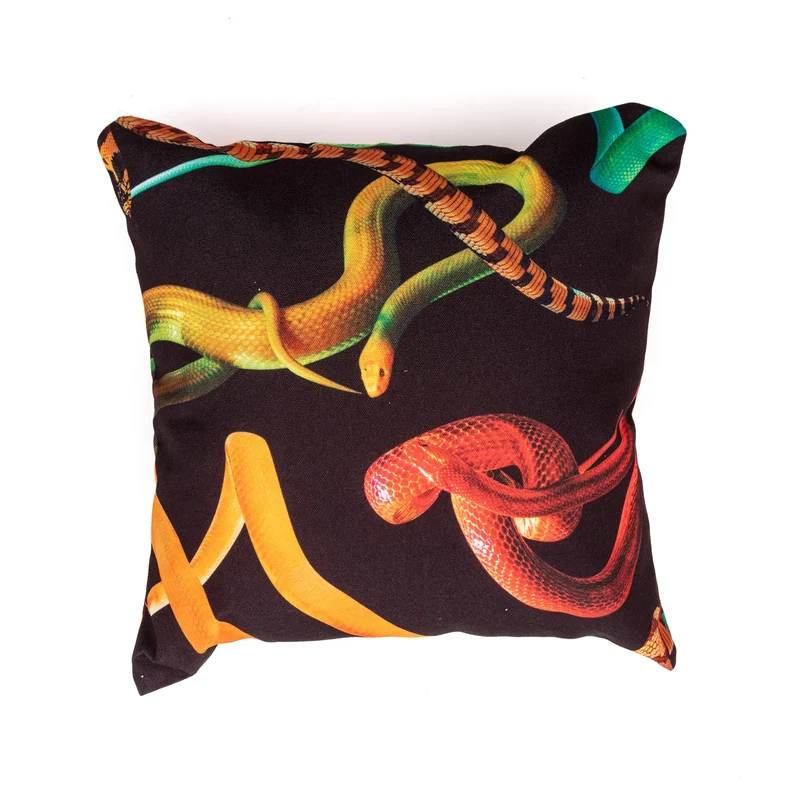 Seletti Toiletpaper Folding Poolbed
