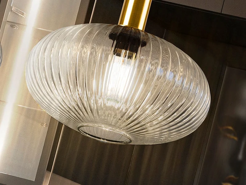 Suspension simple verre salon cuisine