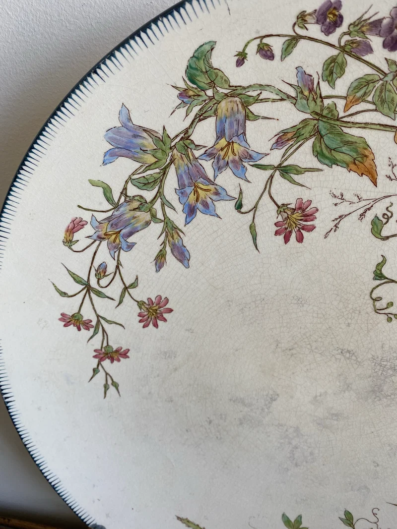 Assiette faïence Longchamp Terre de Fer