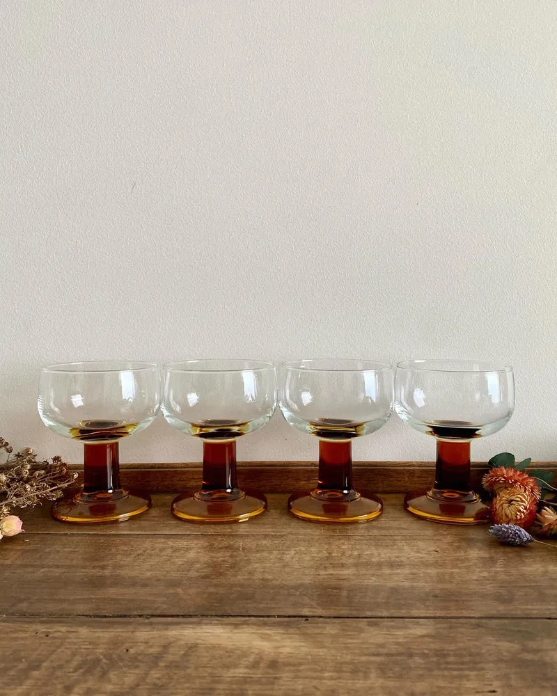 Verres ronds pieds colonnes années 60-70