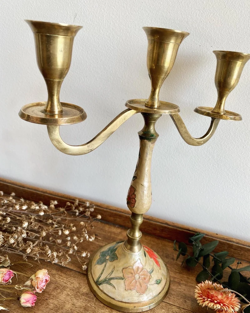 Chandelier en laiton émaillé