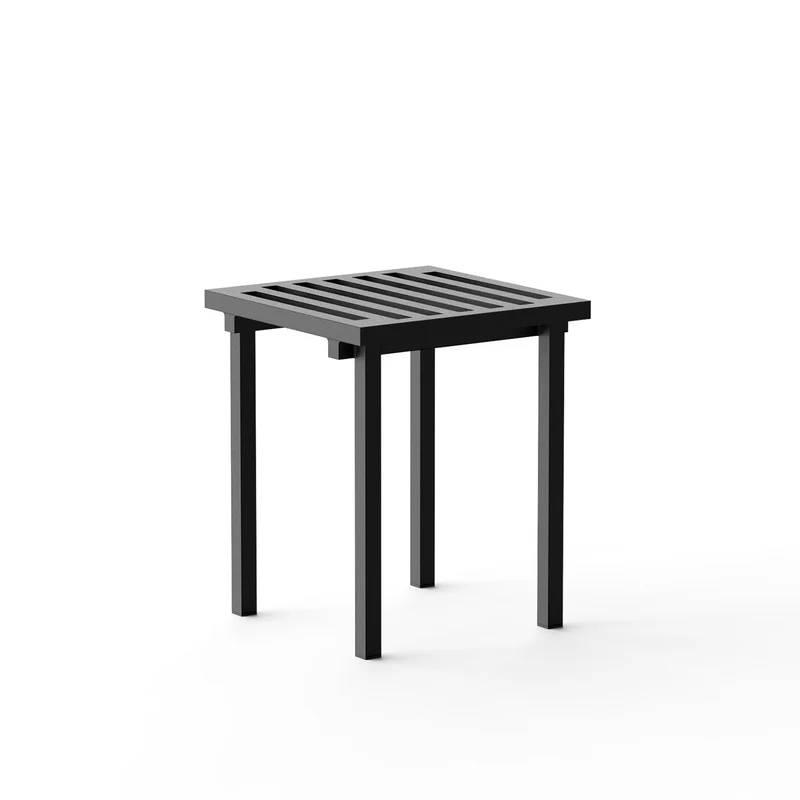 NINE 19 Outdoors Stool