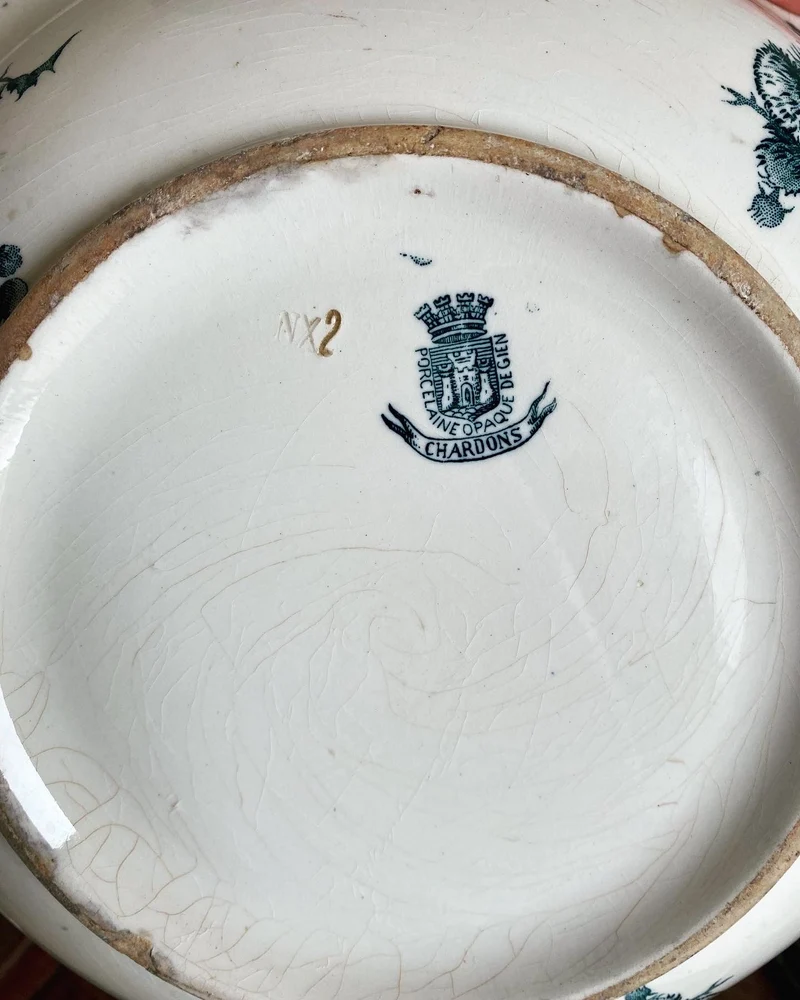 Broc et bassine faïence opaque de Gien Collection Chardons